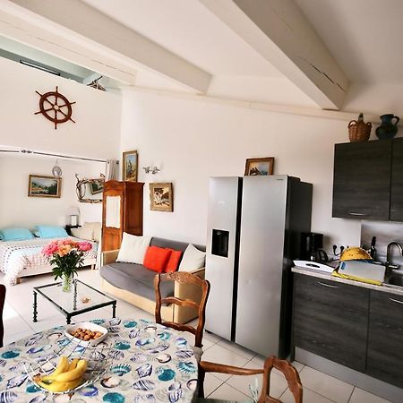 Duplex Vue Mer Plage De Saint-Clair Le Lavandou Esterno foto